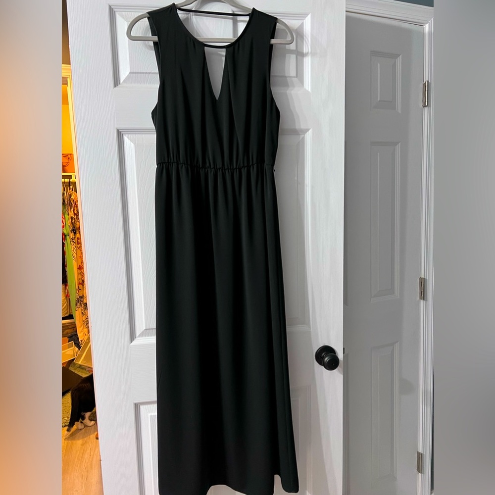 Black flowy maxi dress